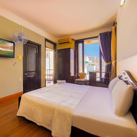Ponys Hotel Nha Trang Luaran gambar