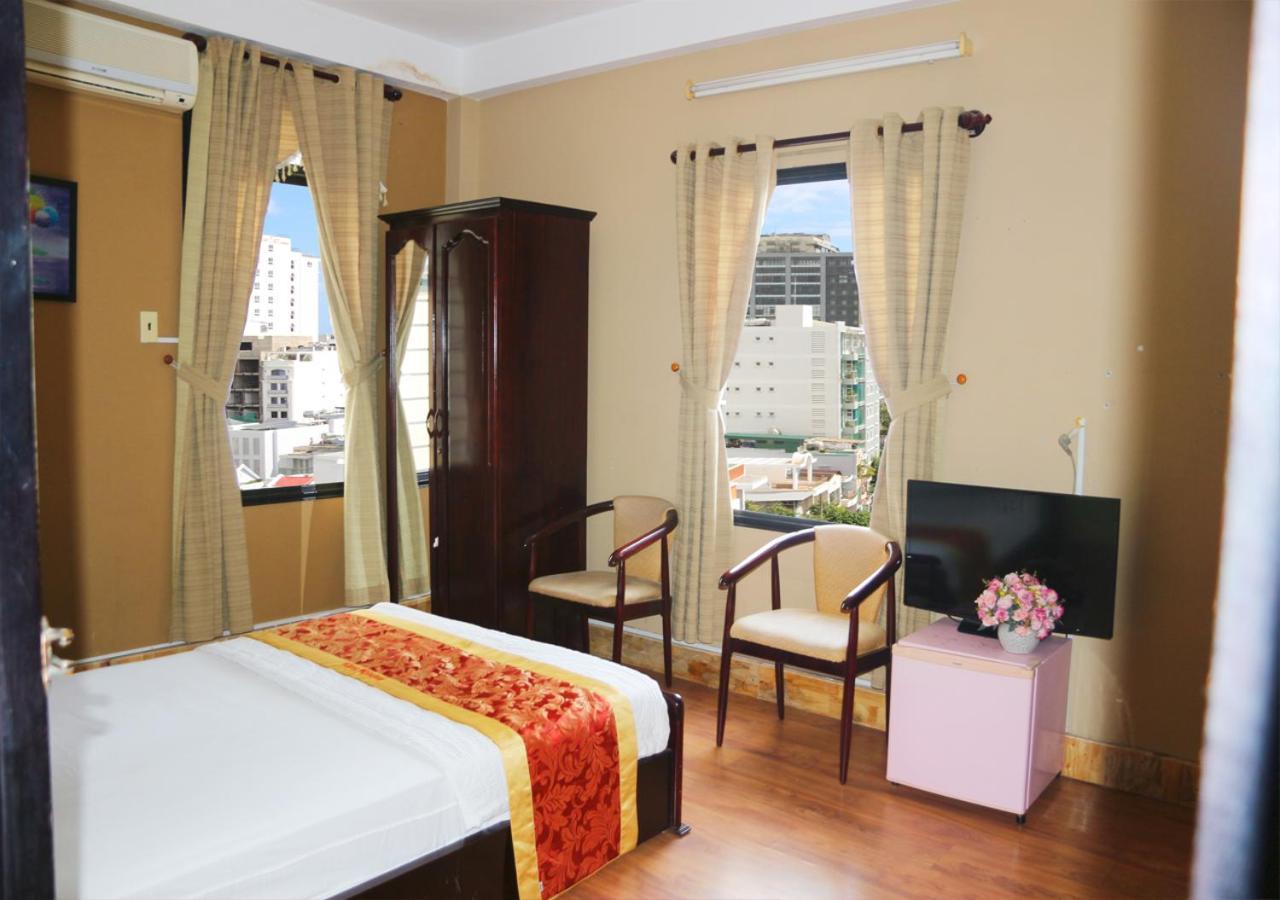 Ponys Hotel Nha Trang Luaran gambar