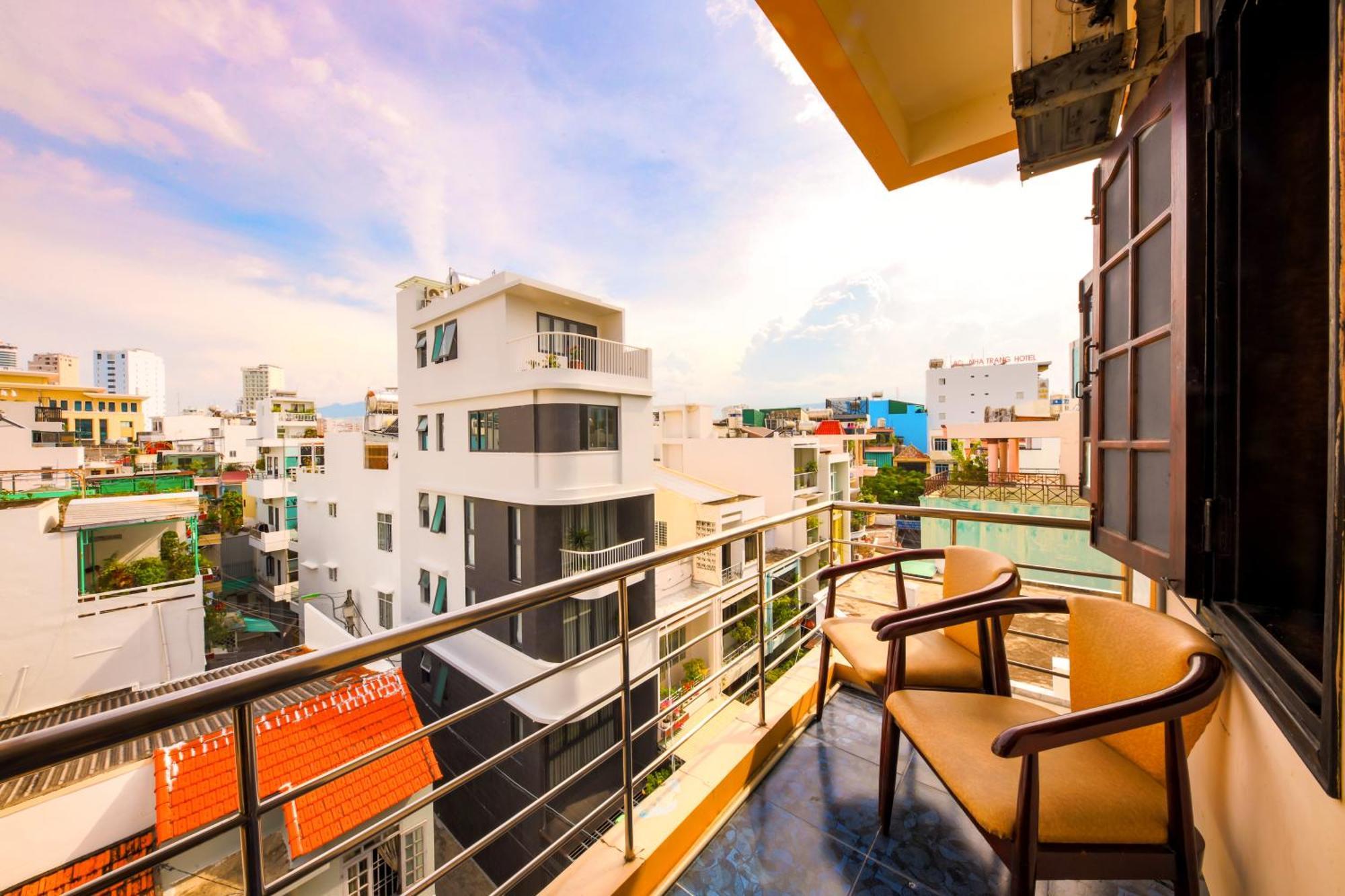 Ponys Hotel Nha Trang Luaran gambar