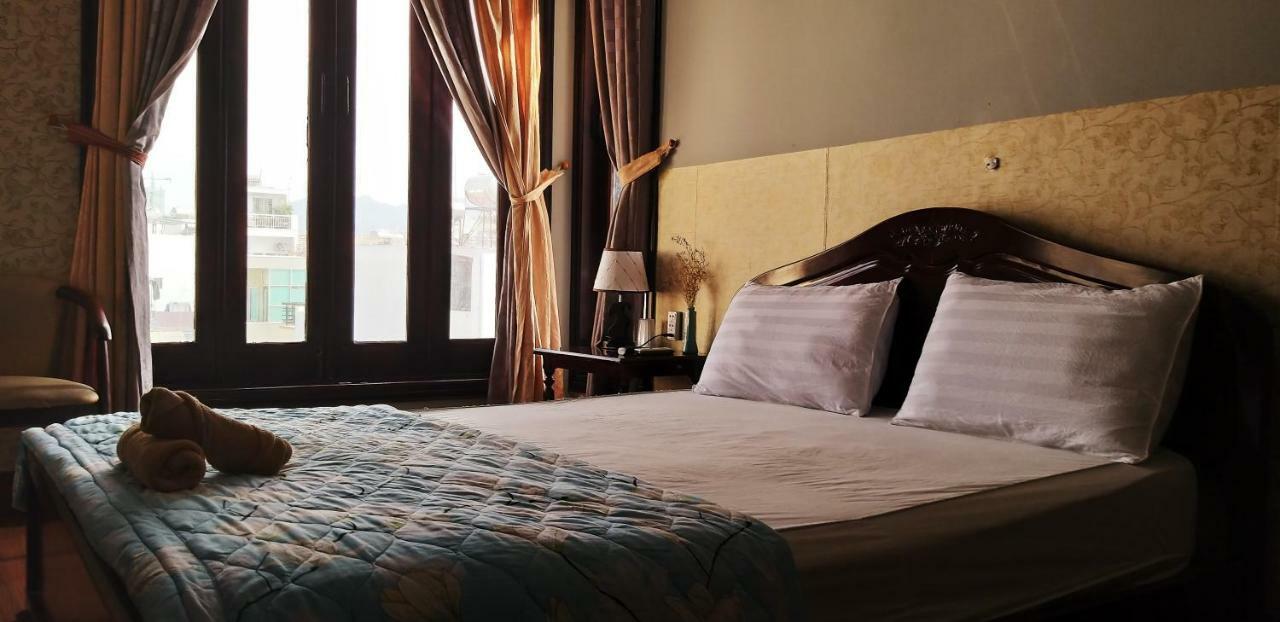 Ponys Hotel Nha Trang Luaran gambar