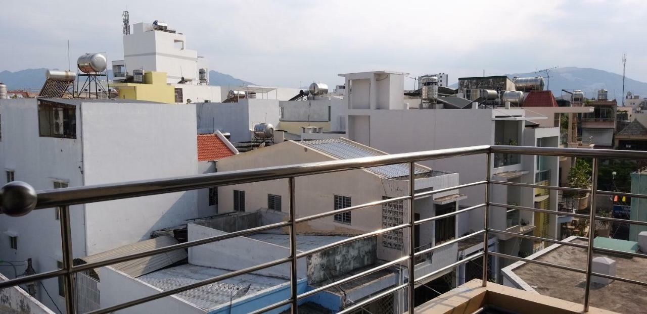 Ponys Hotel Nha Trang Luaran gambar